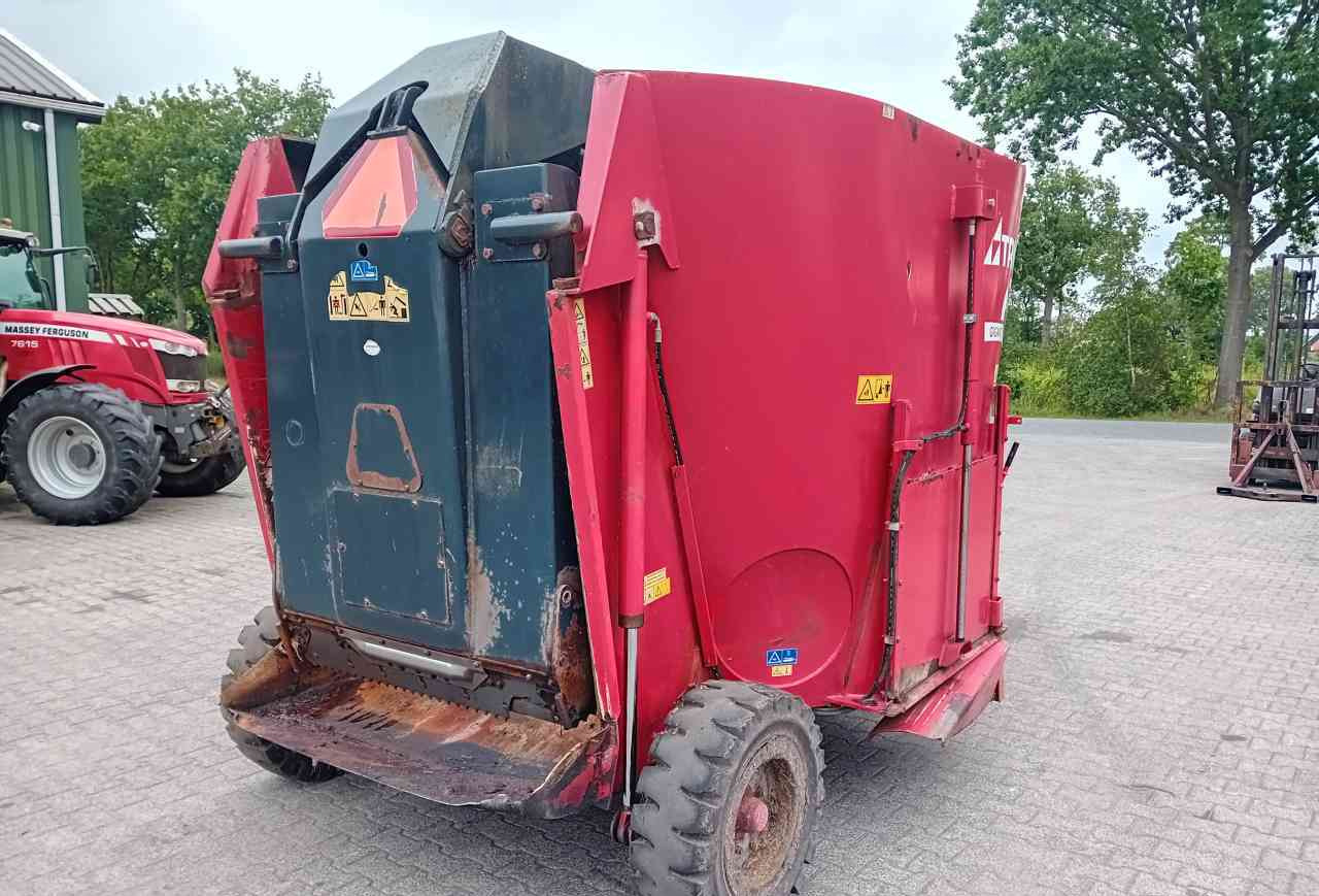 Trioliet Gigant 900 voermengwagen - Futtermischwagen: das Bild 3 Trioliet Gigant 900 voermengwagen - Futtermischwagen: das Bild 3