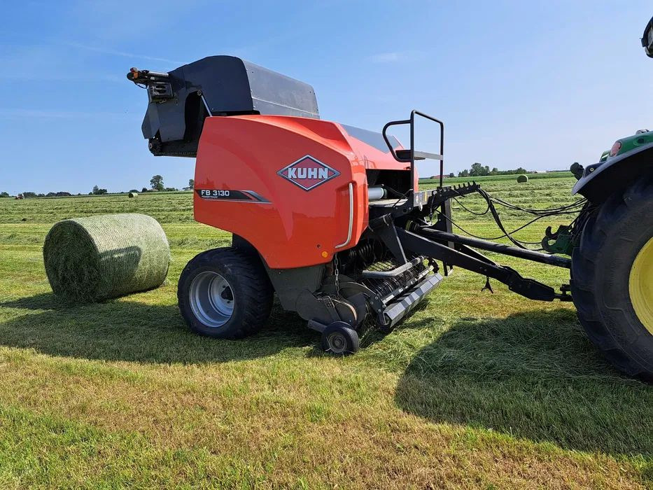 Prasa rolująca KUHN 3130 power track 2019 rok - Rundballenpresse: das Bild 1 Prasa rolująca KUHN 3130 power track 2019 rok - Rundballenpresse: das Bild 1