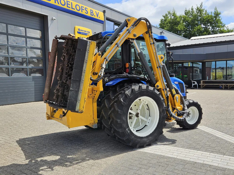 New Holland Boomer 3050 met Bos Maaiarm - Kleintraktor: das Bild 4 New Holland Boomer 3050 met Bos Maaiarm - Kleintraktor: das Bild 4