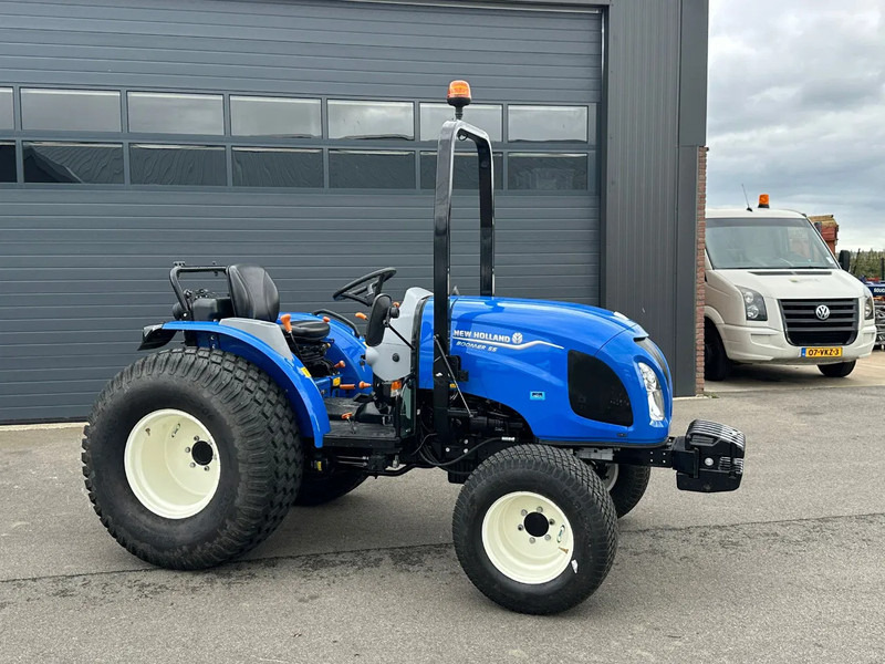 New Holland Boomer 55 - Kleintraktor: das Bild 2 New Holland Boomer 55 - Kleintraktor: das Bild 2