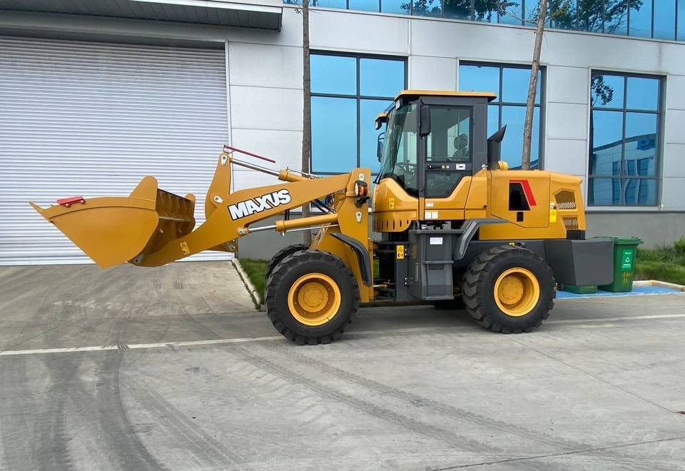 NEW MAXUS 50 HP 4x4 Tractor Export Warranty | НОВИЙ MAXUS 50 К.с. 4x4 Трактор Експорт Гарантія - Traktor: das Bild 5 NEW MAXUS 50 HP 4x4 Tractor Export Warranty | НОВИЙ MAXUS 50 К.с. 4x4 Трактор Експорт Гарантія - Traktor: das Bild 5