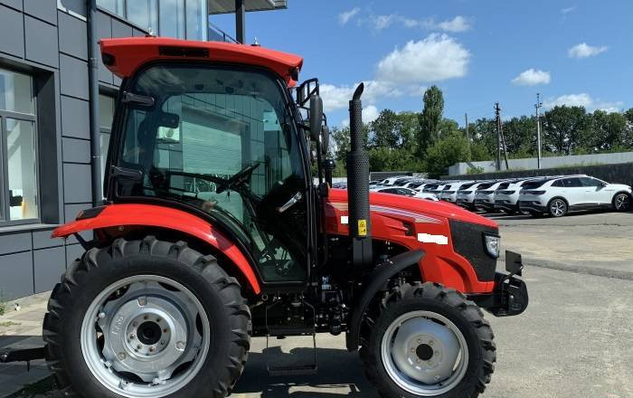 NEW MAXUS 55 HP 4x4 Tractor Euro 5 Warranty up to 10 YEARS | НОВИЙ MAXUS 55 К.с. 4x4 Трактор Євро 5 Гарантія до 10 РОКІВ - Traktor: das Bild 1 NEW MAXUS 55 HP 4x4 Tractor Euro 5 Warranty up to 10 YEARS | НОВИЙ MAXUS 55 К.с. 4x4 Трактор Євро 5 Гарантія до 10 РОКІВ - Traktor: das Bild 1