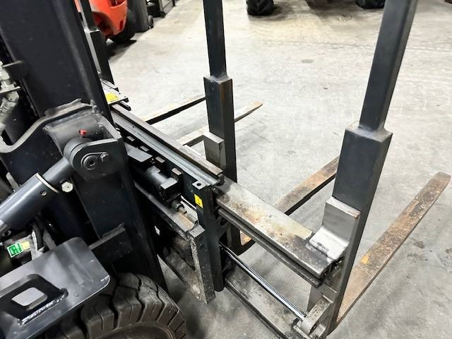 Kaup 2T 429 Multi vorkversteller met sideshift - Anbauteil für Flurförderzeug: das Bild 5 Kaup 2T 429 Multi vorkversteller met sideshift - Anbauteil für Flurförderzeug: das Bild 5