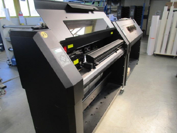 DRUCK- UND SCHNEID-MASCHINE SUMMA DC4SX - Papierschneidemaschine: das Bild 1 DRUCK- UND SCHNEID-MASCHINE SUMMA DC4SX - Papierschneidemaschine: das Bild 1