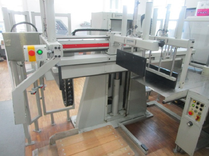 ENTLADER KNORR ABS-110-2-L6L - Druckmaschine: das Bild 2 ENTLADER KNORR ABS-110-2-L6L - Druckmaschine: das Bild 2