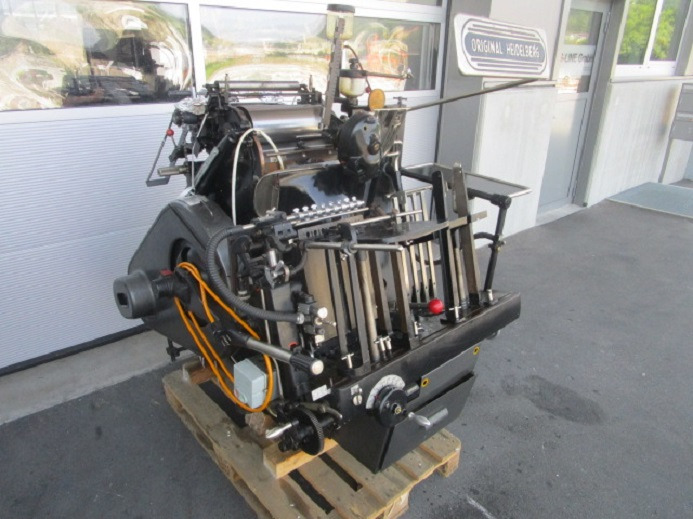 HEIDELBERG TIEGEL A4 MIT HEISSFOLIENPRÄGEEINRICHTUNG - Offsetdruckmaschine: das Bild 5 HEIDELBERG TIEGEL A4 MIT HEISSFOLIENPRÄGEEINRICHTUNG - Offsetdruckmaschine: das Bild 5