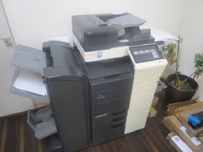 KONICA MINOLTA BIZHUB C458 - Druckmaschine: das Bild 1 KONICA MINOLTA BIZHUB C458 - Druckmaschine: das Bild 1