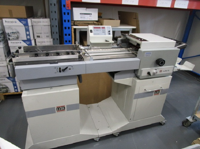 MB MULTIPLI 35 MIT GESTELL - Falzmaschine: das Bild 1 MB MULTIPLI 35 MIT GESTELL - Falzmaschine: das Bild 1