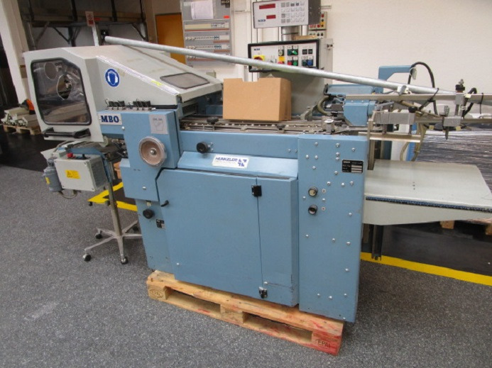 MBO T400-1-400/4 - Falzmaschine: das Bild 4 MBO T400-1-400/4 - Falzmaschine: das Bild 4