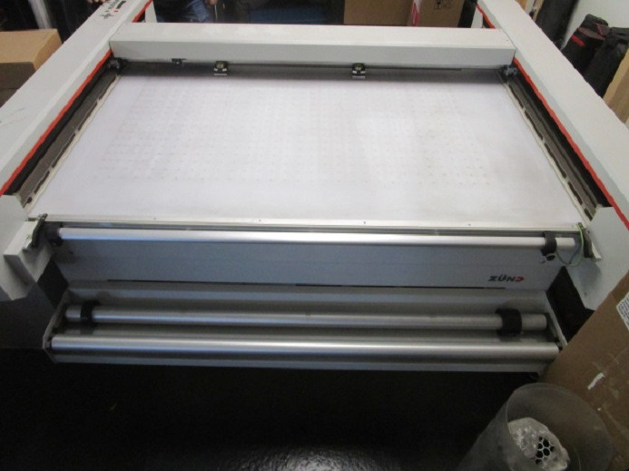 SCHNEIDEPLOTTER ZÜND P-1200 PLUS - Papierschneidemaschine: das Bild 3 SCHNEIDEPLOTTER ZÜND P-1200 PLUS - Papierschneidemaschine: das Bild 3