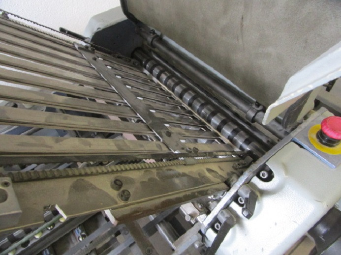 STAHL T36-4 / KB-F (BEIPACKZETTEL FÜR MEDIKAMENTE) - Falzmaschine: das Bild 4 STAHL T36-4 / KB-F (BEIPACKZETTEL FÜR MEDIKAMENTE) - Falzmaschine: das Bild 4