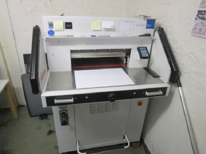 STAPELSCHNEIDER EBA 5560 - Papierschneidemaschine: das Bild 1 STAPELSCHNEIDER EBA 5560 - Papierschneidemaschine: das Bild 1