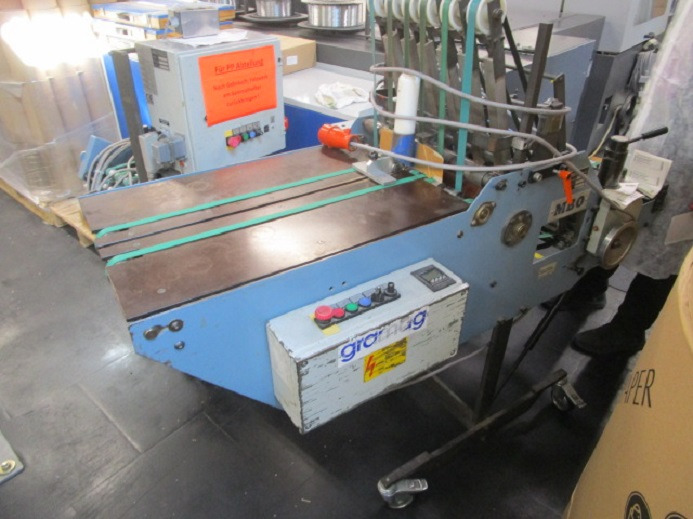 VERTIKALE STAPELAUSLAGE MBO SAP 46L - Falzmaschine: das Bild 1 VERTIKALE STAPELAUSLAGE MBO SAP 46L - Falzmaschine: das Bild 1