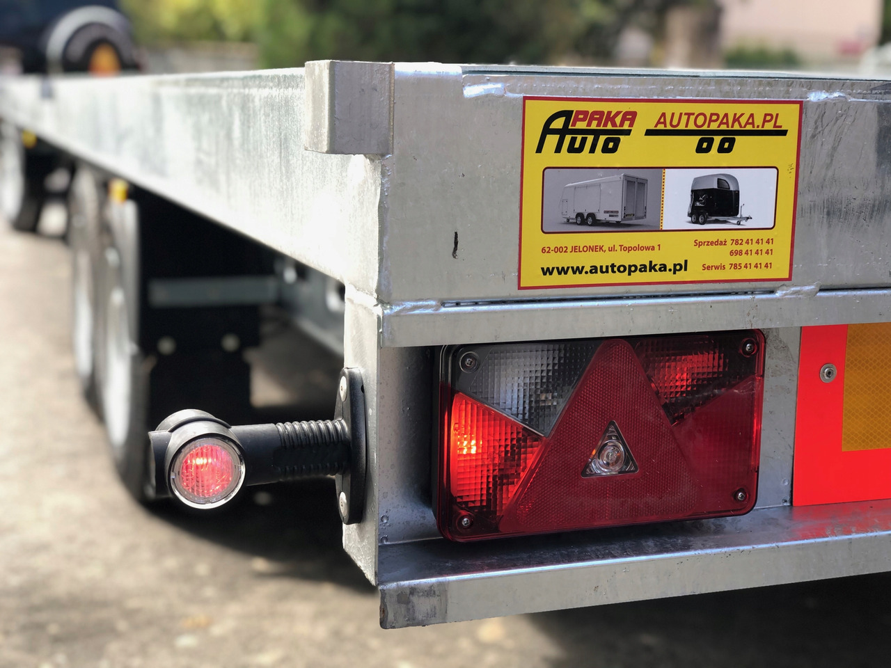 Pritschenanhänger/ Plattformanhänger, Zustand - NEU PRZYCZEPA OBROTNICA PLATFORMA 8m 3500 KG / TURNTABLE PLATFORM TRAILER 8m 3500 KG: das Bild 9 Pritschenanhänger/ Plattformanhänger, Zustand - NEU PRZYCZEPA OBROTNICA PLATFORMA 8m 3500 KG / TURNTABLE PLATFORM TRAILER 8m 3500 KG: das Bild 9