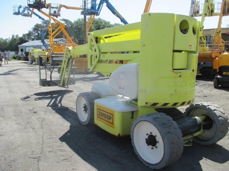 Niftylift HR 15 N D E - Gelenkarmbühne: das Bild 5 Niftylift HR 15 N D E - Gelenkarmbühne: das Bild 5