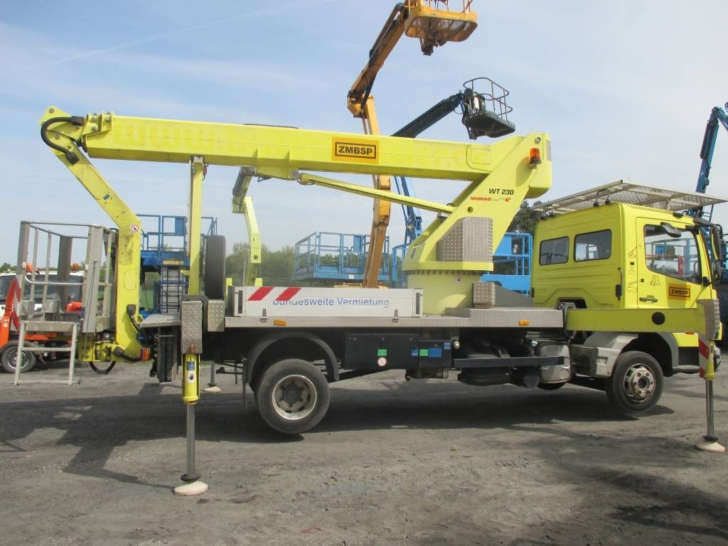 Wumag WT 230 - LKW mit Arbeitsbühne: das Bild 2 Wumag WT 230 - LKW mit Arbeitsbühne: das Bild 2