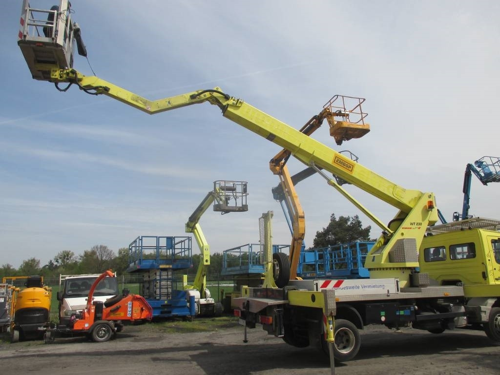 Wumag WT 230 - LKW mit Arbeitsbühne: das Bild 1 Wumag WT 230 - LKW mit Arbeitsbühne: das Bild 1