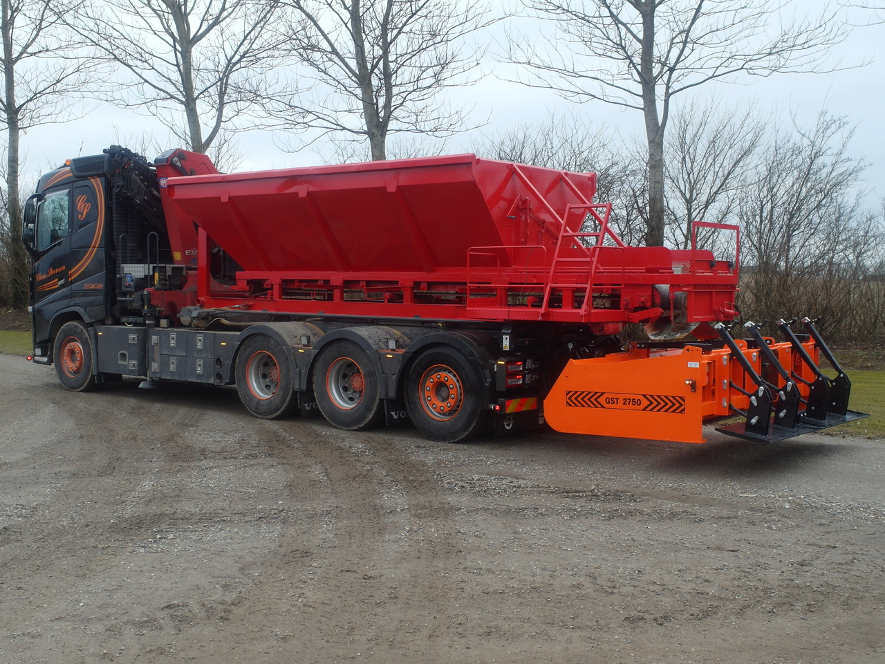 GST 1500-3000 Gravel Road leveler box laying of gravel for trucks and tractor - Schürfzug: das Bild 1 GST 1500-3000 Gravel Road leveler box laying of gravel for trucks and tractor - Schürfzug: das Bild 1