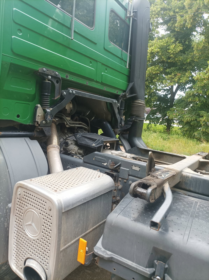 MERCEDES-BENZ ACTROS 18 36 4X4 - Kipper: das Bild 5 MERCEDES-BENZ ACTROS 18 36 4X4 - Kipper: das Bild 5