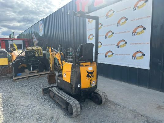 Bobcat E08 à 10900 € HT - Minibagger: das Bild 4 Bobcat E08 à 10900 € HT - Minibagger: das Bild 4