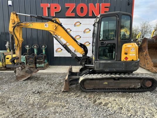 Bobcat E50 à 26900 € HT - Minibagger: das Bild 2 Bobcat E50 à 26900 € HT - Minibagger: das Bild 2