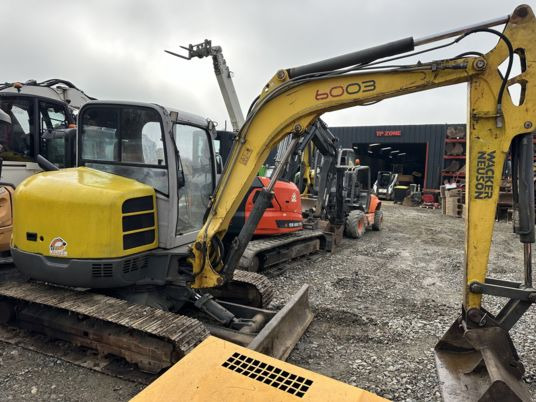 Neuson 6003 RD à 18500€ HT - Minibagger: das Bild 5 Neuson 6003 RD à 18500€ HT - Minibagger: das Bild 5
