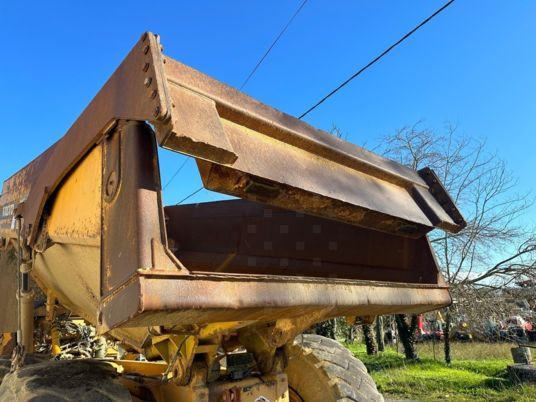 Volvo A25C 6x6 à 27 900 € HT - Knickgelenkter Dumper: das Bild 3 Volvo A25C 6x6 à 27 900 € HT - Knickgelenkter Dumper: das Bild 3