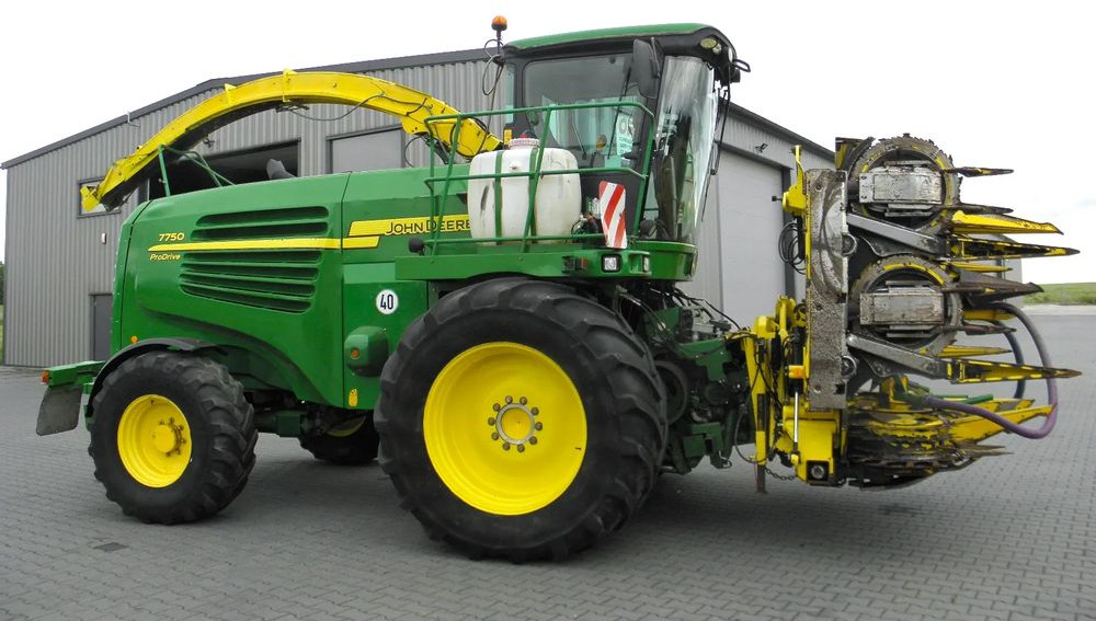 John Deere 7750 ProDrive 2008 Rok, +Kemper 375, +podbieracz do traw, Nie Malowany, Stan Bardzo Dobry - Feldhäcksler: das Bild 5 John Deere 7750 ProDrive 2008 Rok, +Kemper 375, +podbieracz do traw, Nie Malowany, Stan Bardzo Dobry - Feldhäcksler: das Bild 5
