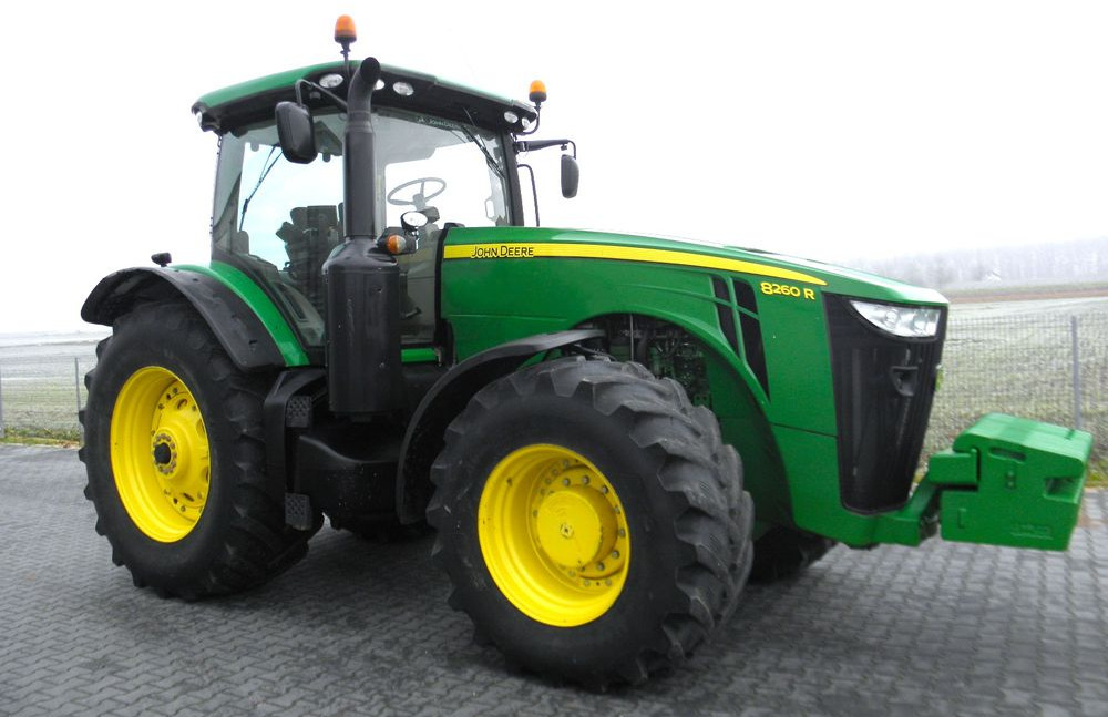 John Deere 8260R 2014 Rok, Skrzynia POWERSHIFT ,9200 mtg, Nie Malowany, Stan Idealny - Traktor: das Bild 4 John Deere 8260R 2014 Rok, Skrzynia POWERSHIFT ,9200 mtg, Nie Malowany, Stan Idealny - Traktor: das Bild 4
