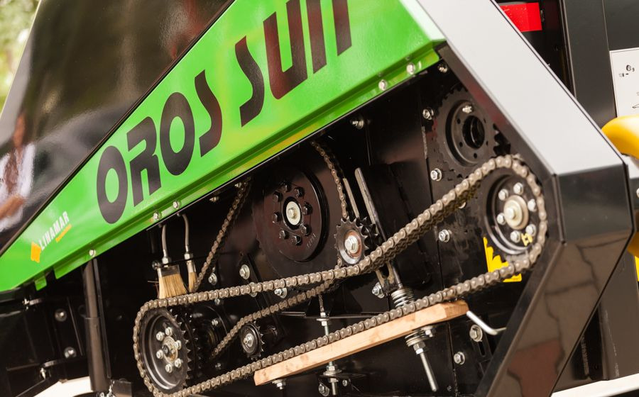 Maschine für Sonnenblumenernte, Zustand - NEU Oros SUN 876 8 rzędowy, Nowe Przystawki do zbioru słonecznika,: das Bild 8 Maschine für Sonnenblumenernte, Zustand - NEU Oros SUN 876 8 rzędowy, Nowe Przystawki do zbioru słonecznika,: das Bild 8