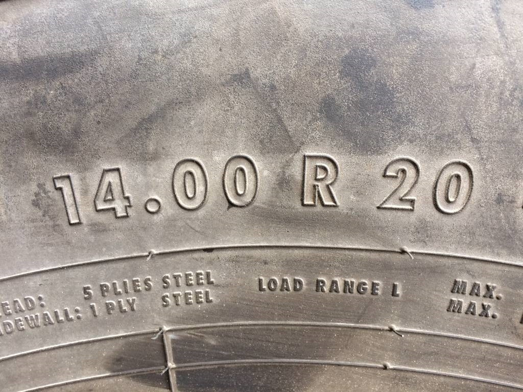 Continental 14.00R20 HCS - USED NN 95% - Reifen für LKW: das Bild 5 Continental 14.00R20 HCS - USED NN 95% - Reifen für LKW: das Bild 5