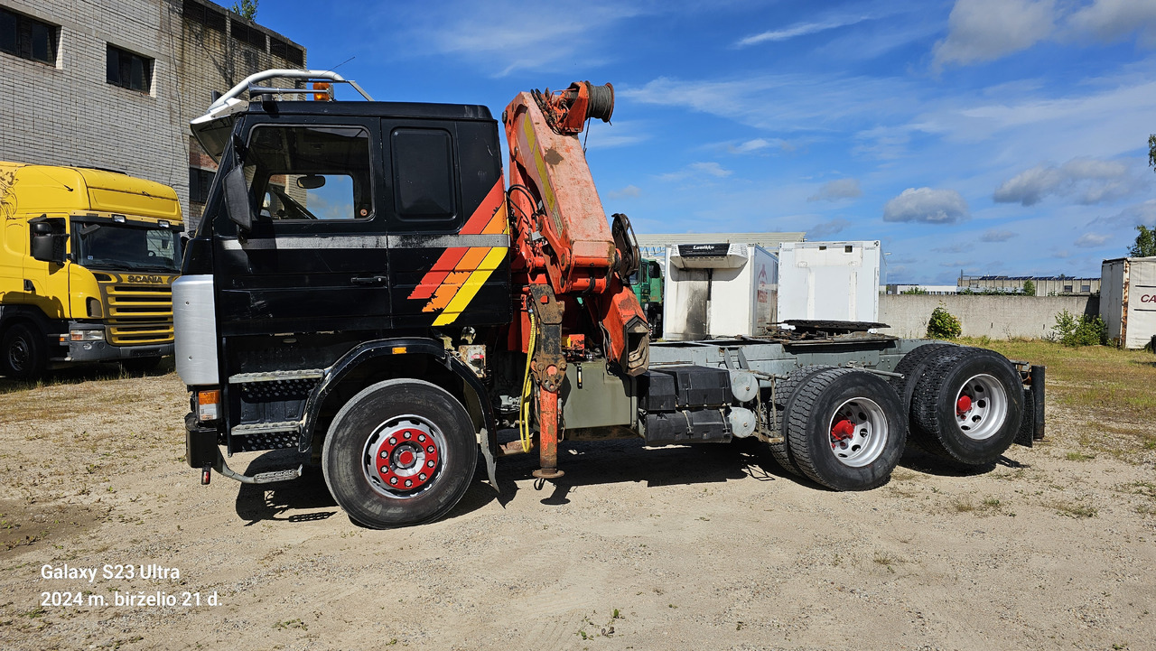 Scania 113.360 6x2 - Sattelzugmaschine: das Bild 2 Scania 113.360 6x2 - Sattelzugmaschine: das Bild 2