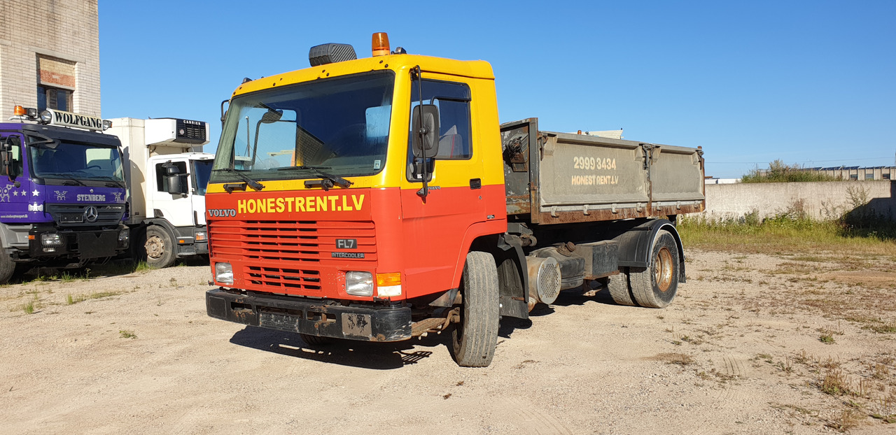 VOLVO FL 7 - Kipper: das Bild 1 VOLVO FL 7 - Kipper: das Bild 1