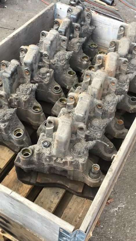 Mercedes-Benz Bremssattel K003800 Citaro Actros MP3 MP2 Axor Knorr SB7 SN7 A0044 - Bremssattel für Bus: das Bild 1 Mercedes-Benz Bremssattel K003800 Citaro Actros MP3 MP2 Axor Knorr SB7 SN7 A0044 - Bremssattel für Bus: das Bild 1