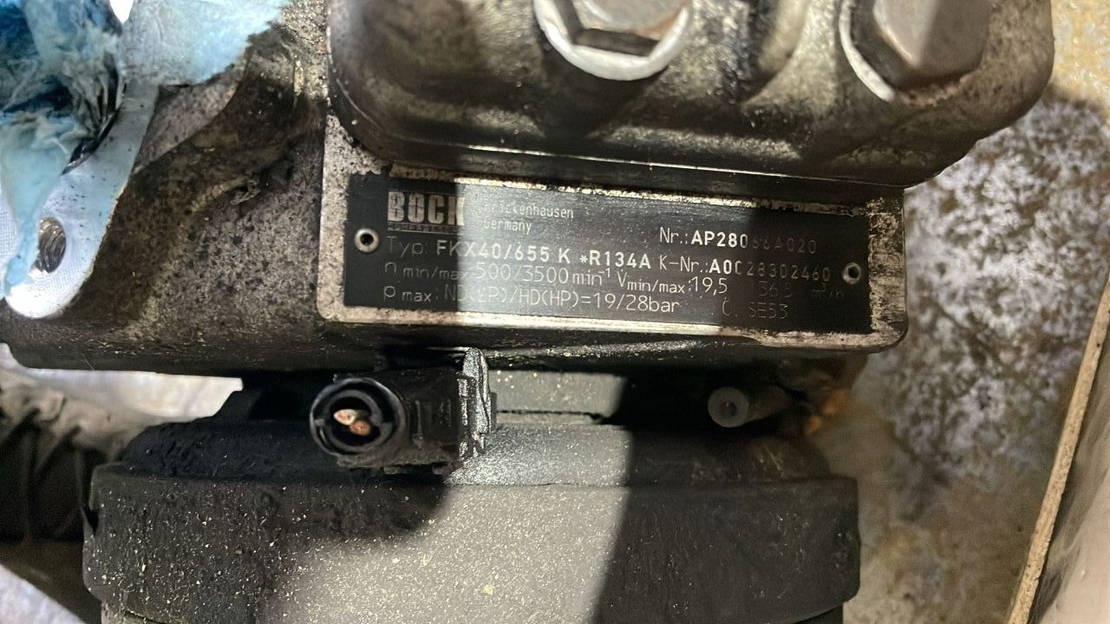 Webasto 10 x Klimakompressor Webasto GEA Spheros FK 40 FKX/655 FKX40/470 Citaro - Klimaanlage Ersatzteil für Bus: das Bild 3 Webasto 10 x Klimakompressor Webasto GEA Spheros FK 40 FKX/655 FKX40/470 Citaro - Klimaanlage Ersatzteil für Bus: das Bild 3