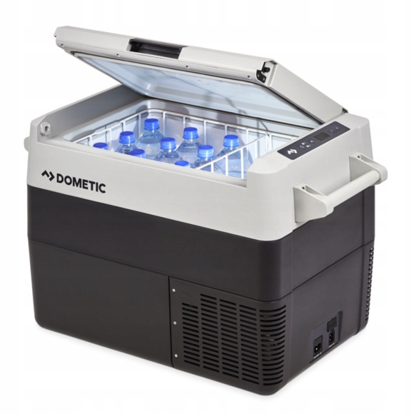 Dometic NOWOŚĆ LODÓWKA SPRĘŻARKOWA DOMETIC CFF 45 1545486 - Fahrerhaus und Interieur: das Bild 1 Dometic NOWOŚĆ LODÓWKA SPRĘŻARKOWA DOMETIC CFF 45 1545486 - Fahrerhaus und Interieur: das Bild 1
