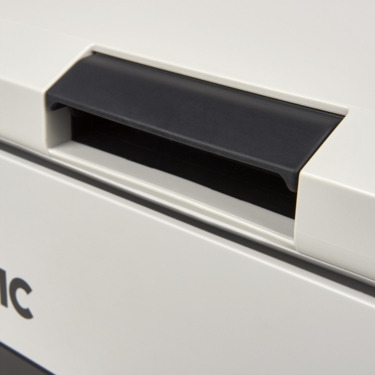 Dometic NOWOŚĆ LODÓWKA SPRĘŻARKOWA DOMETIC CFF 45 1545486 - Fahrerhaus und Interieur: das Bild 4 Dometic NOWOŚĆ LODÓWKA SPRĘŻARKOWA DOMETIC CFF 45 1545486 - Fahrerhaus und Interieur: das Bild 4