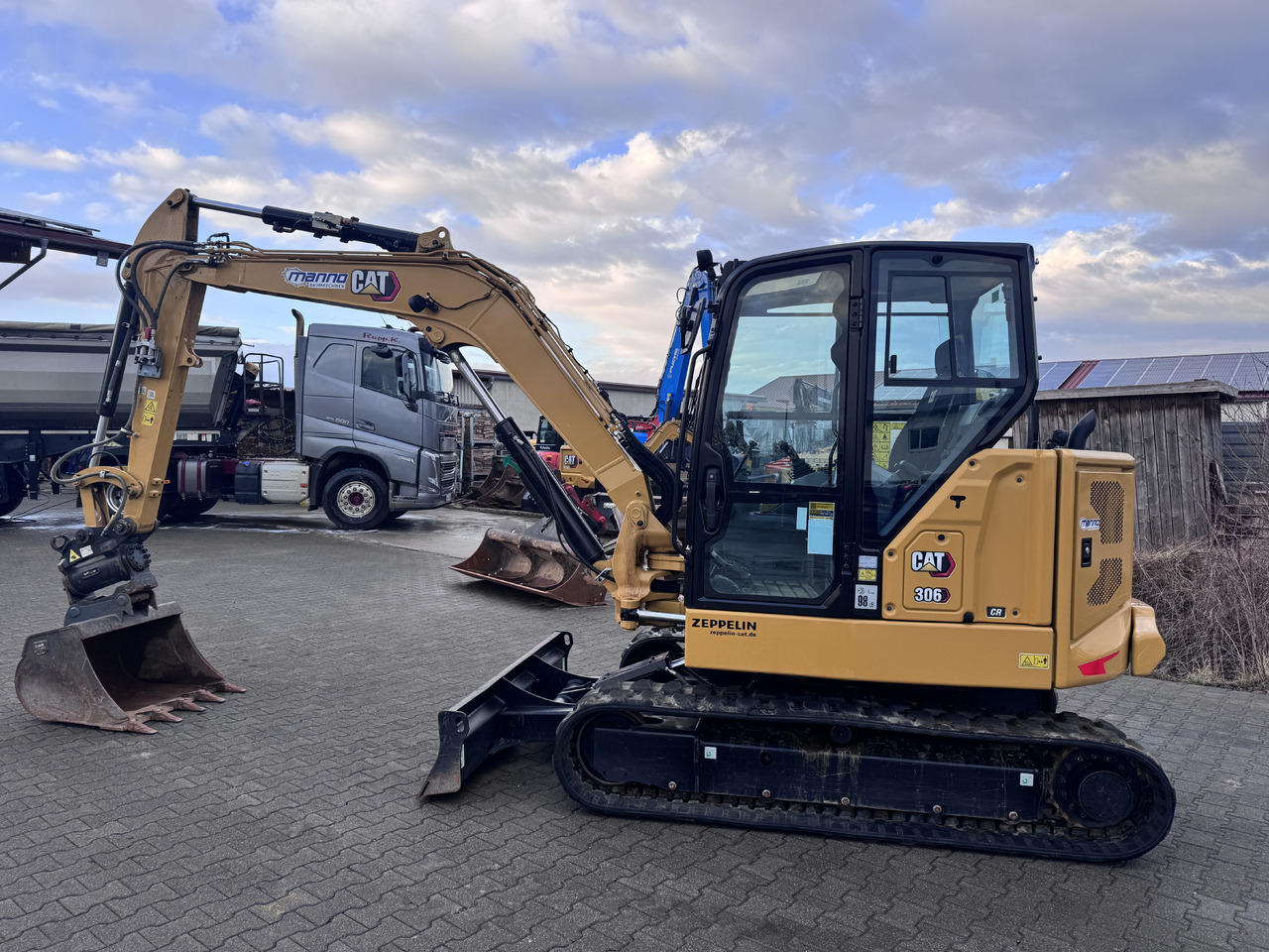 CATERPILLAR 306 CR - Minibagger: das Bild 1 CATERPILLAR 306 CR - Minibagger: das Bild 1