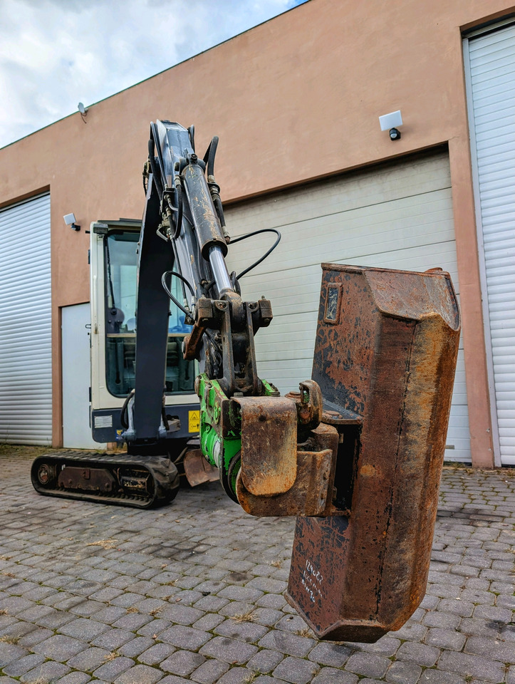 TEREX TC20 - Baumaschine: das Bild 2 TEREX TC20 - Baumaschine: das Bild 2