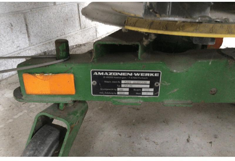 AMAZONE ZAM PRETIX - Düngerstreuer: das Bild 2 AMAZONE ZAM PRETIX - Düngerstreuer: das Bild 2