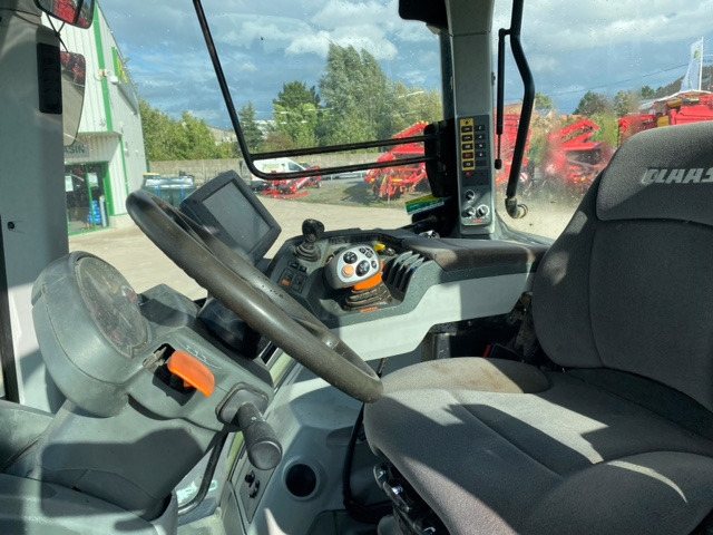 Traktor CLAAS ARION 620 CEBIS: das Bild 7