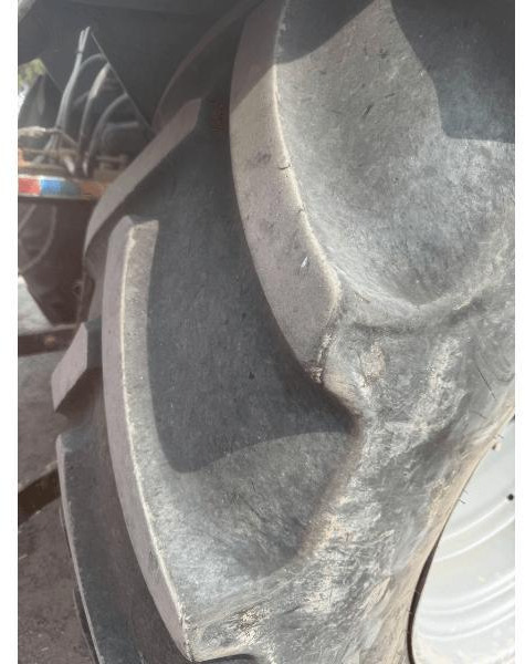 DEUTZ 6155 RC SCHIFT 2 - Traktor: das Bild 4 DEUTZ 6155 RC SCHIFT 2 - Traktor: das Bild 4