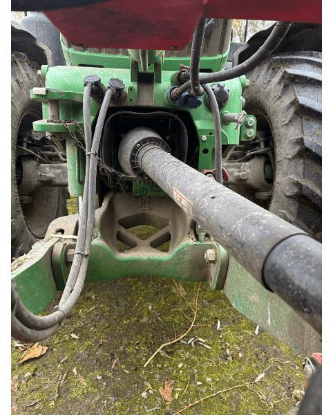 JOHN DEERE 6195R - Traktor: das Bild 5 JOHN DEERE 6195R - Traktor: das Bild 5