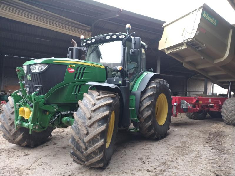 JOHN DEERE 6195R - Traktor: das Bild 1 JOHN DEERE 6195R - Traktor: das Bild 1