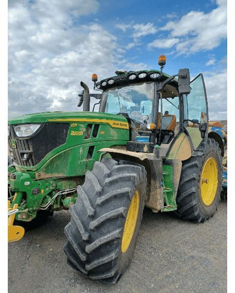JOHN DEERE 6R185 - Traktor: das Bild 5 JOHN DEERE 6R185 - Traktor: das Bild 5