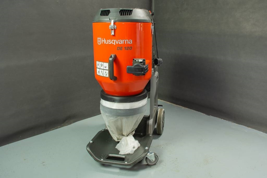 Husqvarna DE120 - HLK-Anlage: das Bild 2 Husqvarna DE120 - HLK-Anlage: das Bild 2