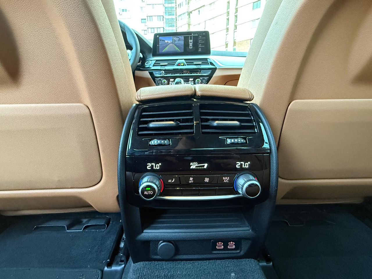 Limousine BMW 520D MILDHYBRID: das Bild 14