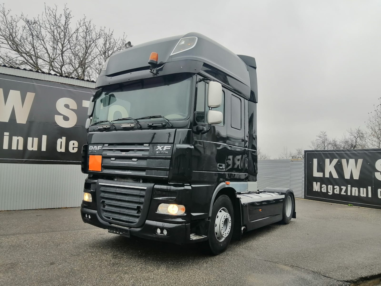 DAF XF 460.19 , Manual ZF, EURO 5, Retarder - Sattelzugmaschine: das Bild 1 DAF XF 460.19 , Manual ZF, EURO 5, Retarder - Sattelzugmaschine: das Bild 1