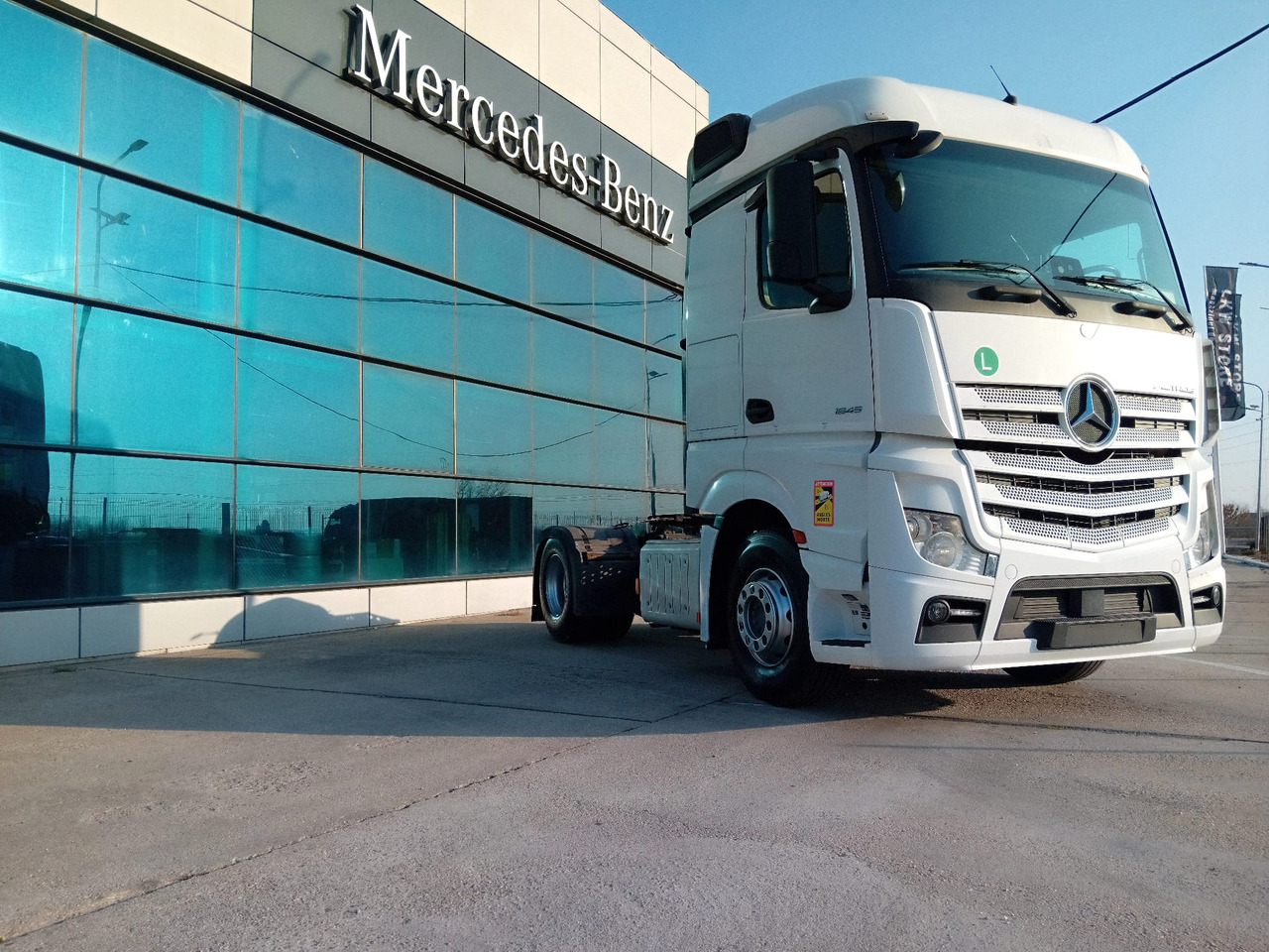 Mercedes-Benz Actros 1845 LS, TOP !!! - Sattelzugmaschine: das Bild 4 Mercedes-Benz Actros 1845 LS, TOP !!! - Sattelzugmaschine: das Bild 4