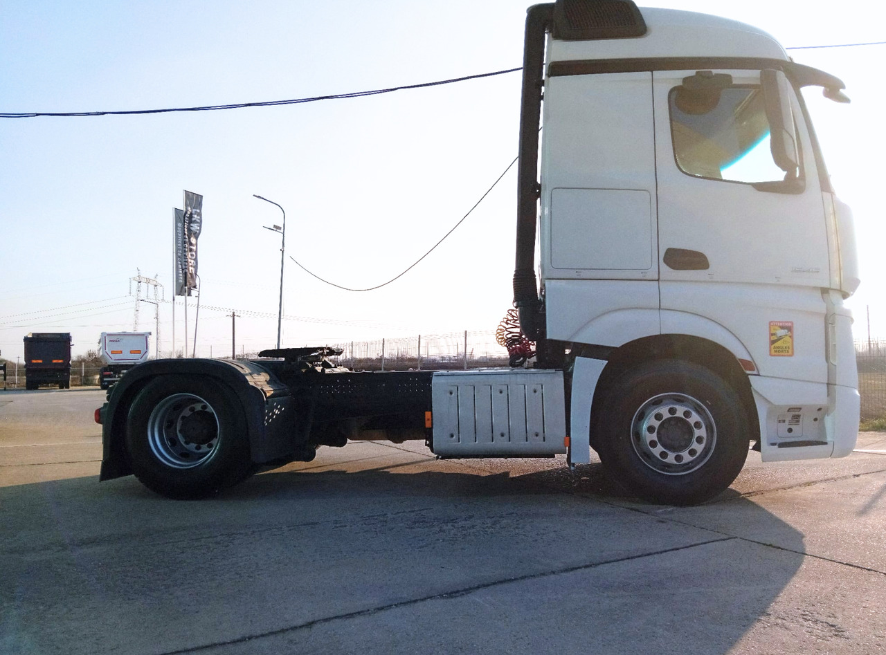 Mercedes-Benz Actros 1845 LS, TOP !!! - Sattelzugmaschine: das Bild 5 Mercedes-Benz Actros 1845 LS, TOP !!! - Sattelzugmaschine: das Bild 5